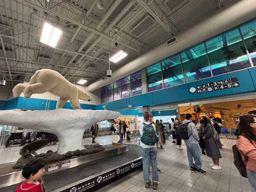 Yellowknife Airport 1
