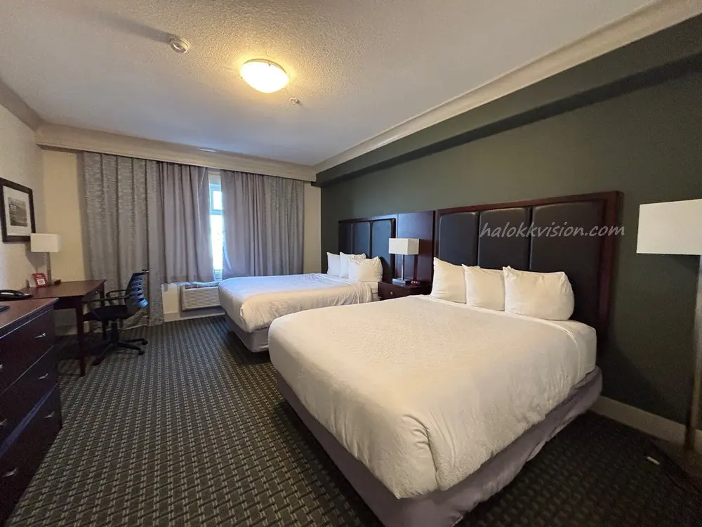 Chateau Nova Yellowknife 4