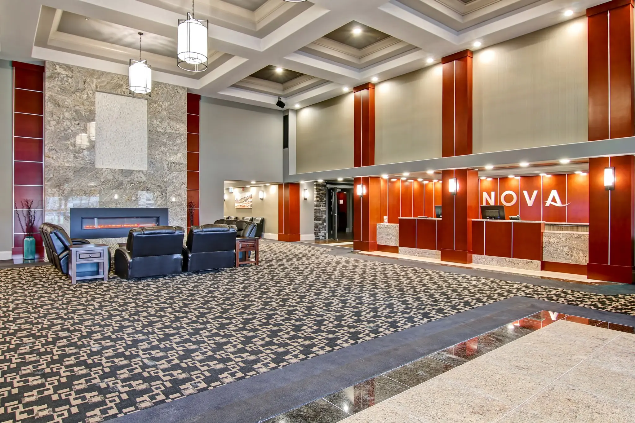 Chateau Nova Yellowknife 1