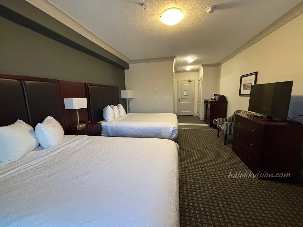 Chateau Nova Yellowknife 6