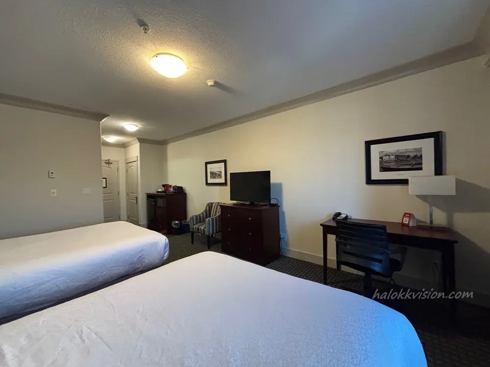 Chateau Nova Yellowknife 7