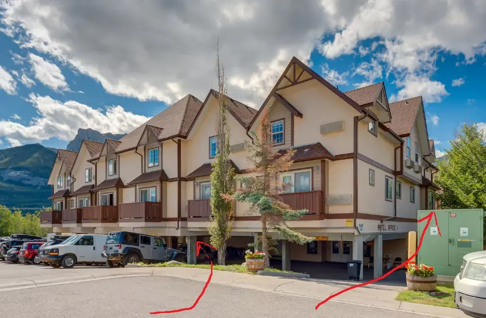Canmore Apartment 4
