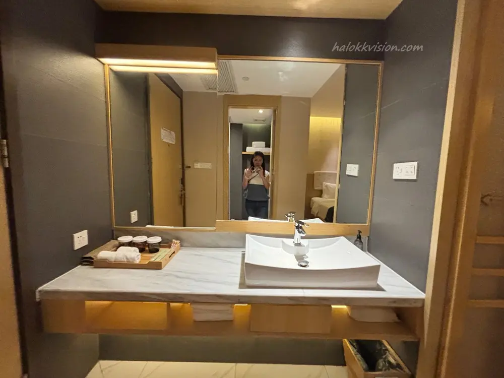 Xian Jianguo Hidden Hotel 908 3