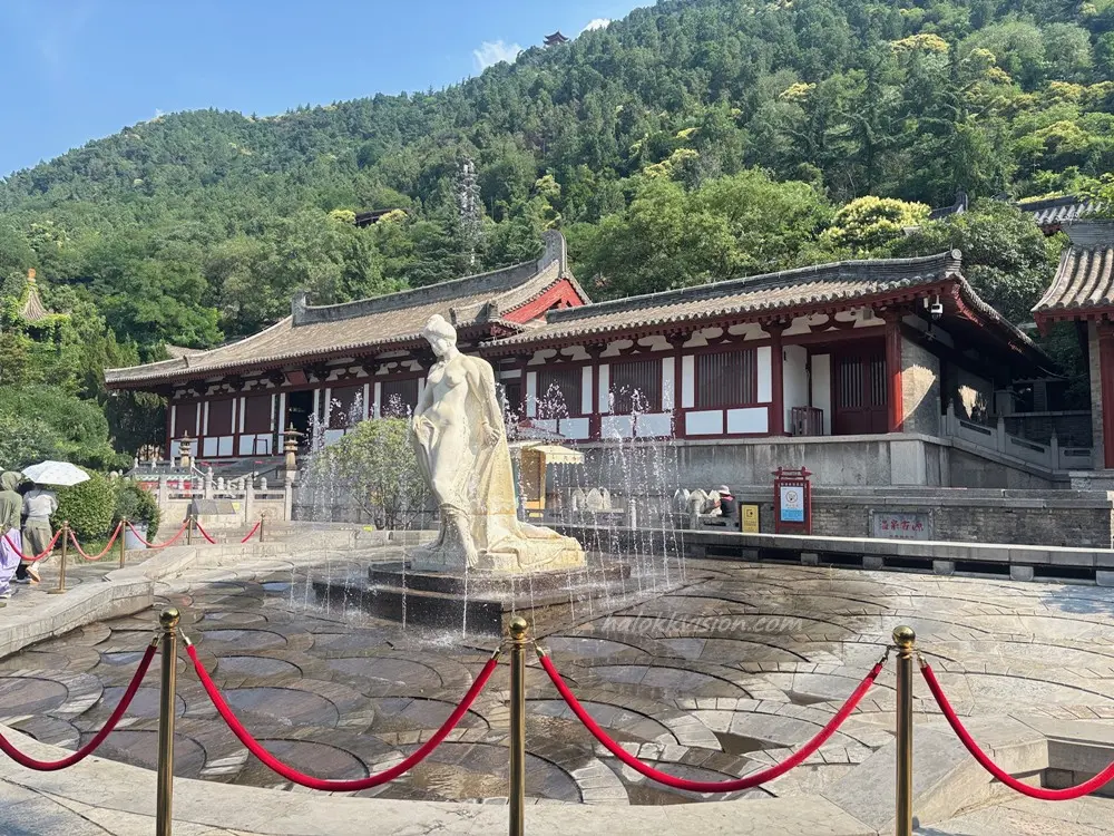 Huaqing Palace 13